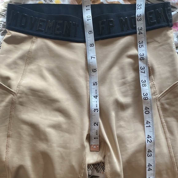 FP Movement Endurance Legging with Pockets Small - Picture 10 of 10